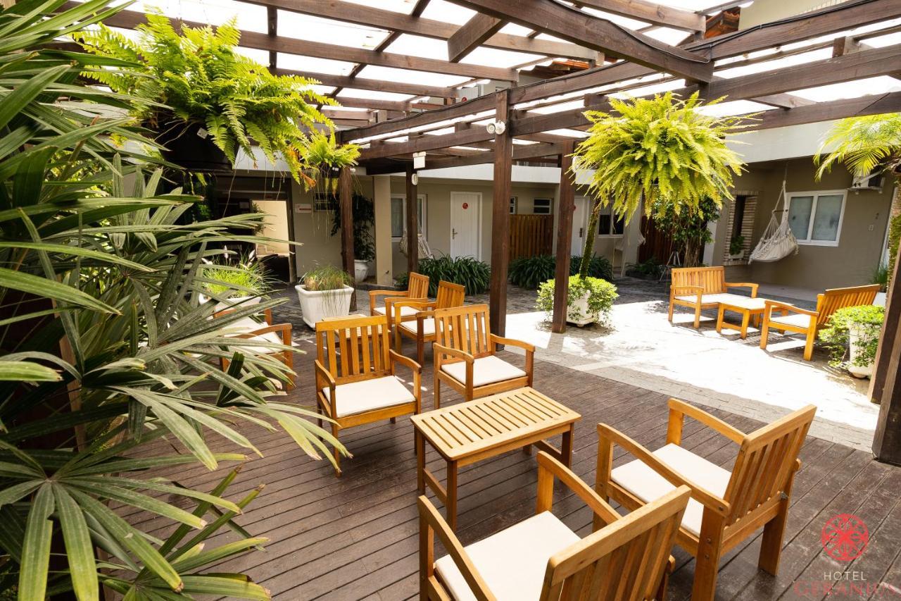 Hotel Geranius Dos Ingleses 4*