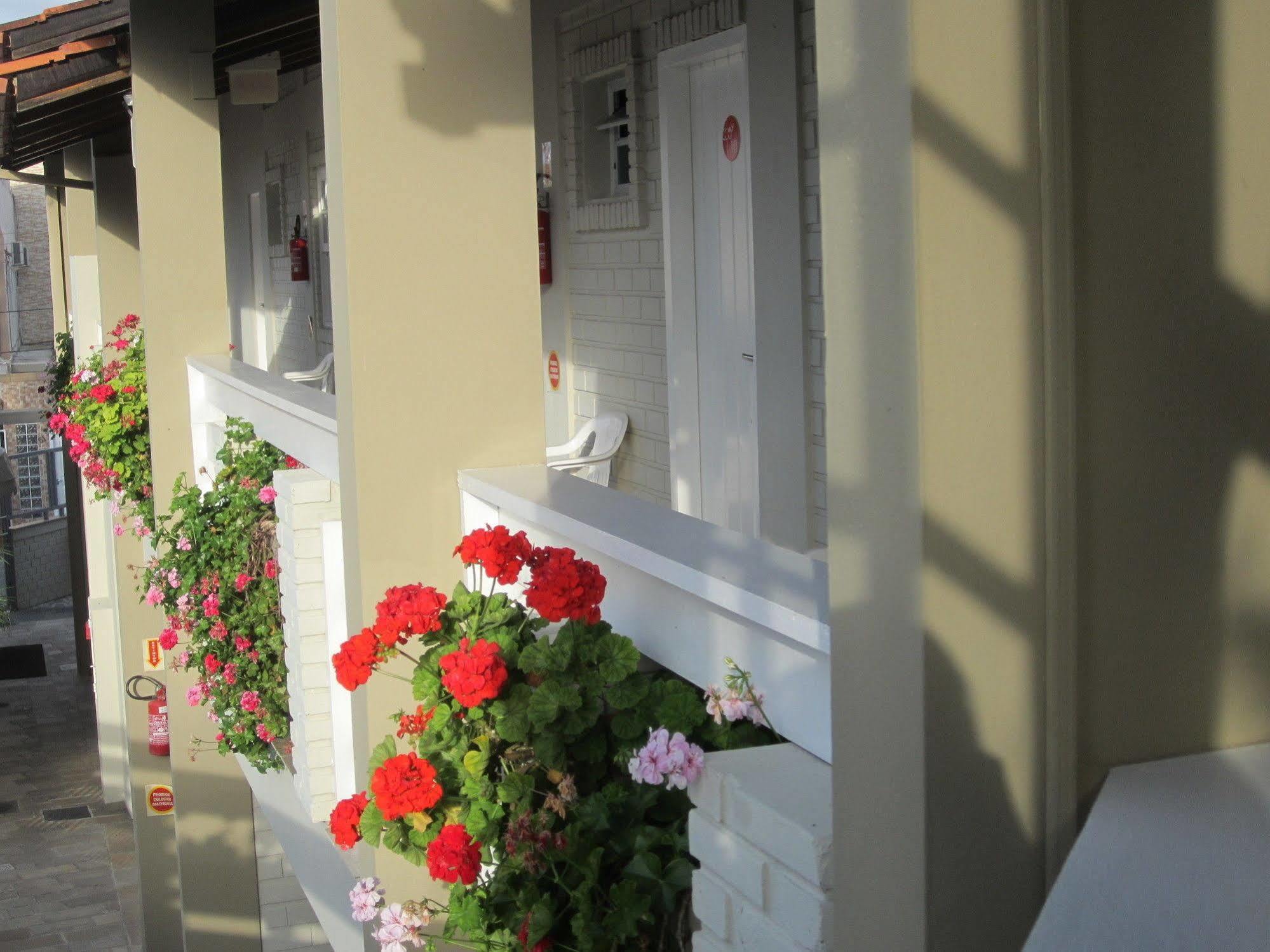 Hotel Geranius Dos Ingleses 4*